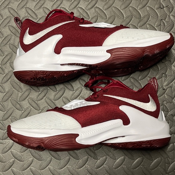 Nike Air Zoom Freak 3 TB Promo Basketball Mens Size 11 Team Red White DM… - Picture 2 of 16